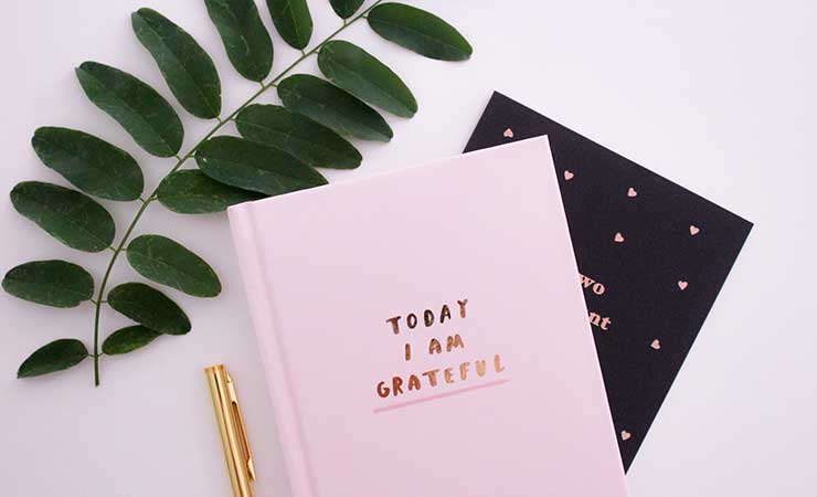 compilare un diario della gratitudine aiuta